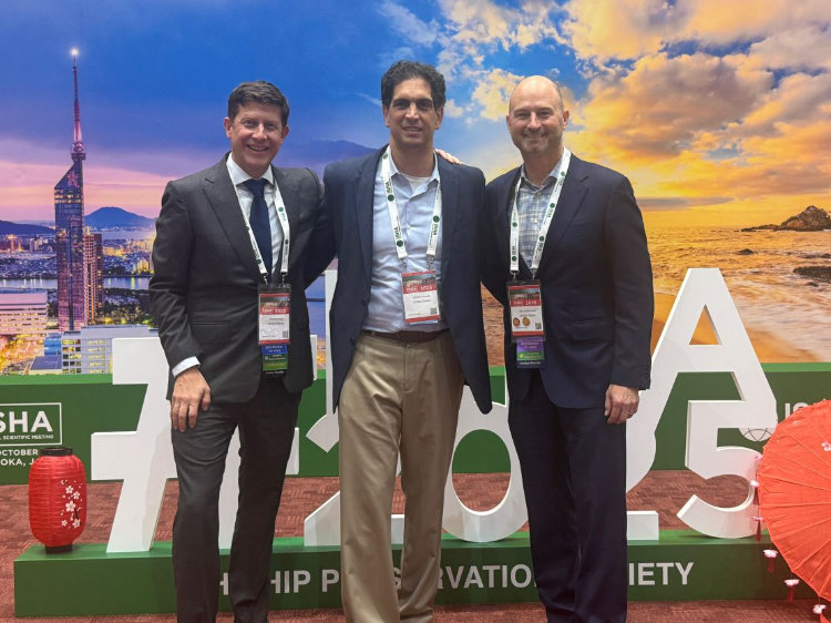 Dr. Dominic Carreira and his MASH Study Group colleagues at the ISHA Annual Meeting in Japan.